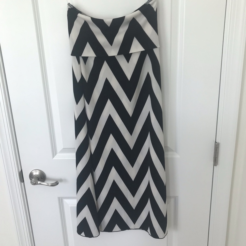 Maxi skirt size small